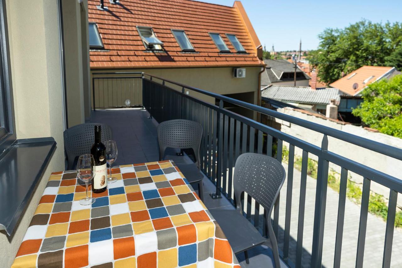 Star Apartman Eger Exteriér fotografie